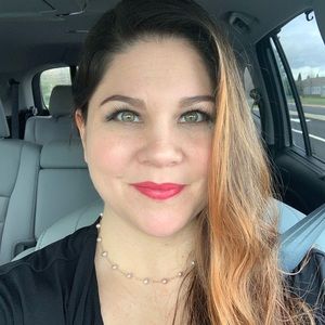 Meet your Posher, Cora